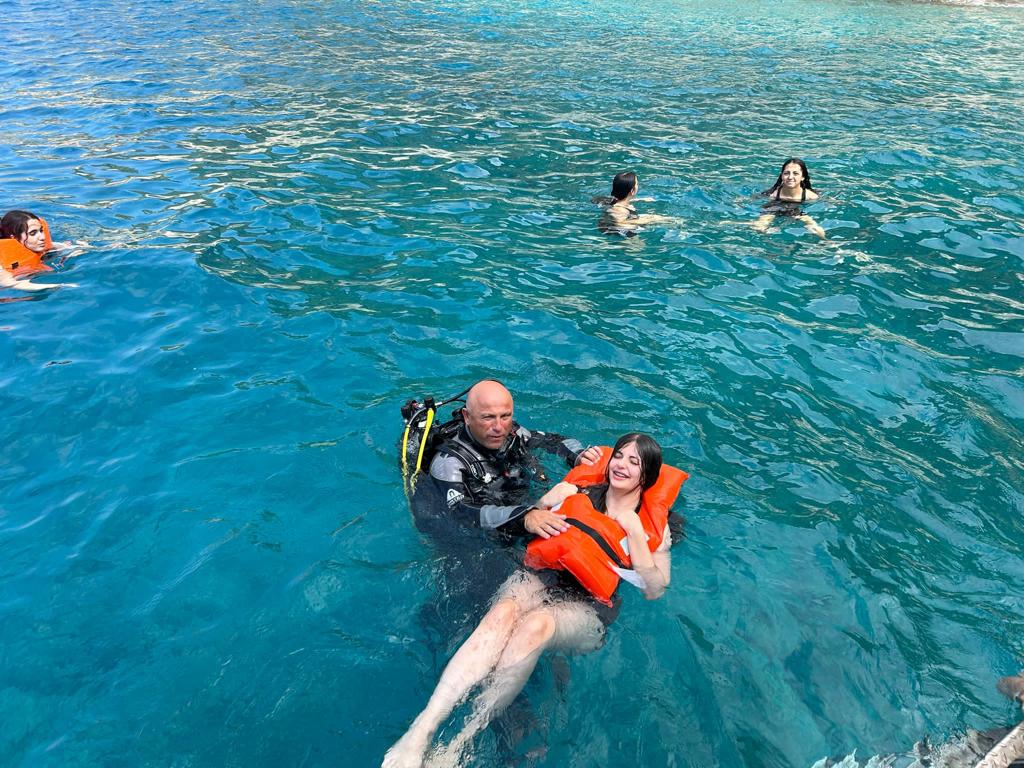 d960f565-e005-47c4-b48d-a5cf5e953bdf