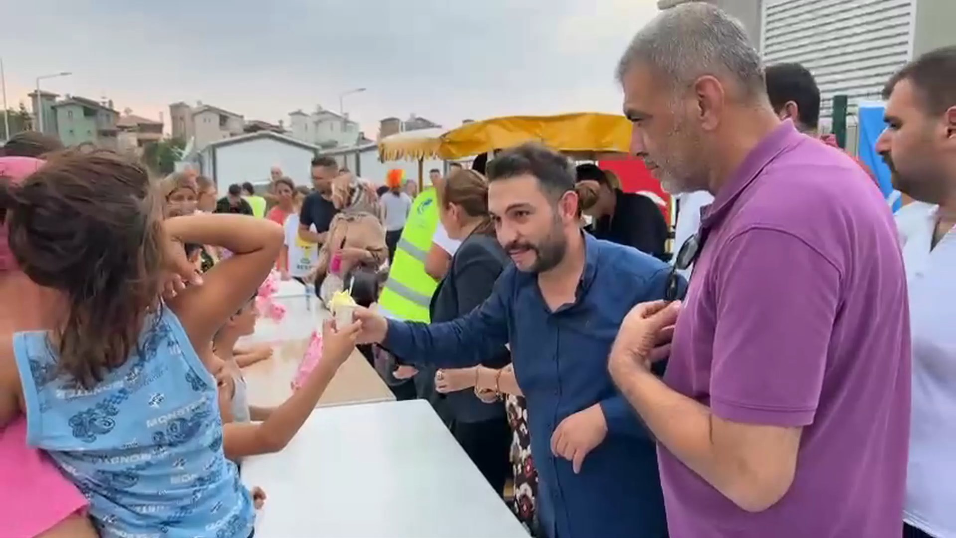 ülkü ocakları.mp4_snapshot_00.28.651