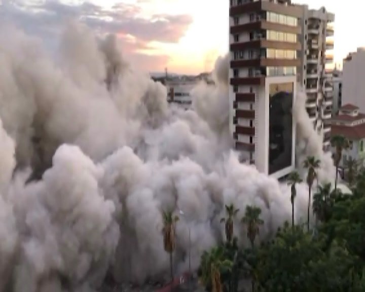 12isken-dinamitle-yikim.mpg_snapshot_01.33.061