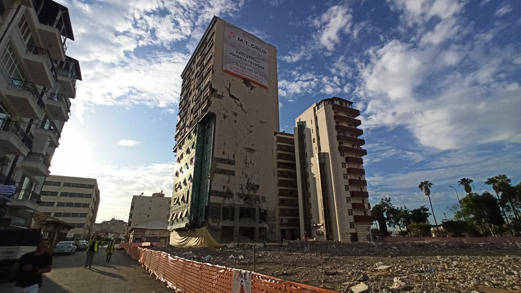 d647d47a-91ae-41d0-9f32-0b4766bda2fe