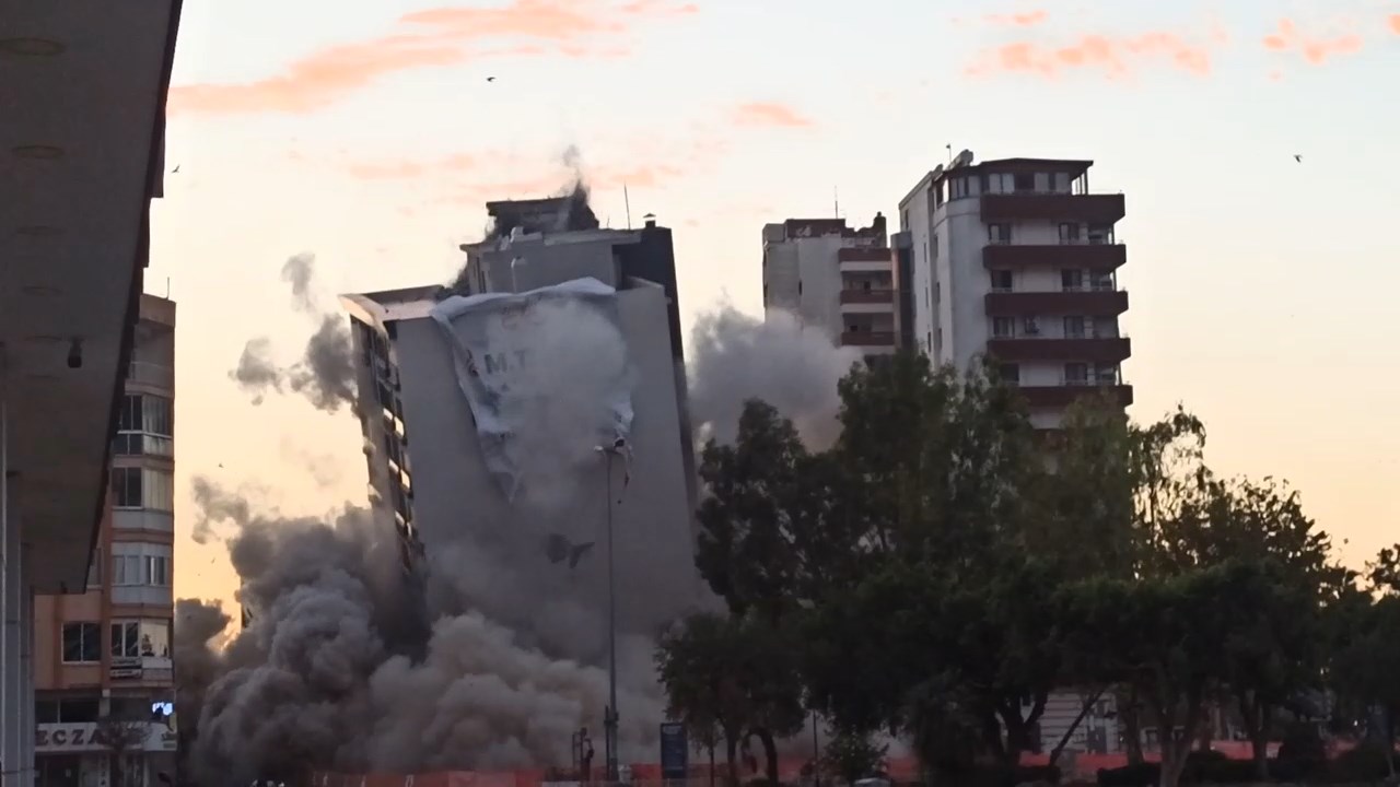 patlama.mp4_snapshot_02.19.511