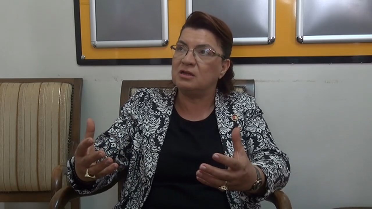 suzan şahin.mp4_snapshot_02.38.160