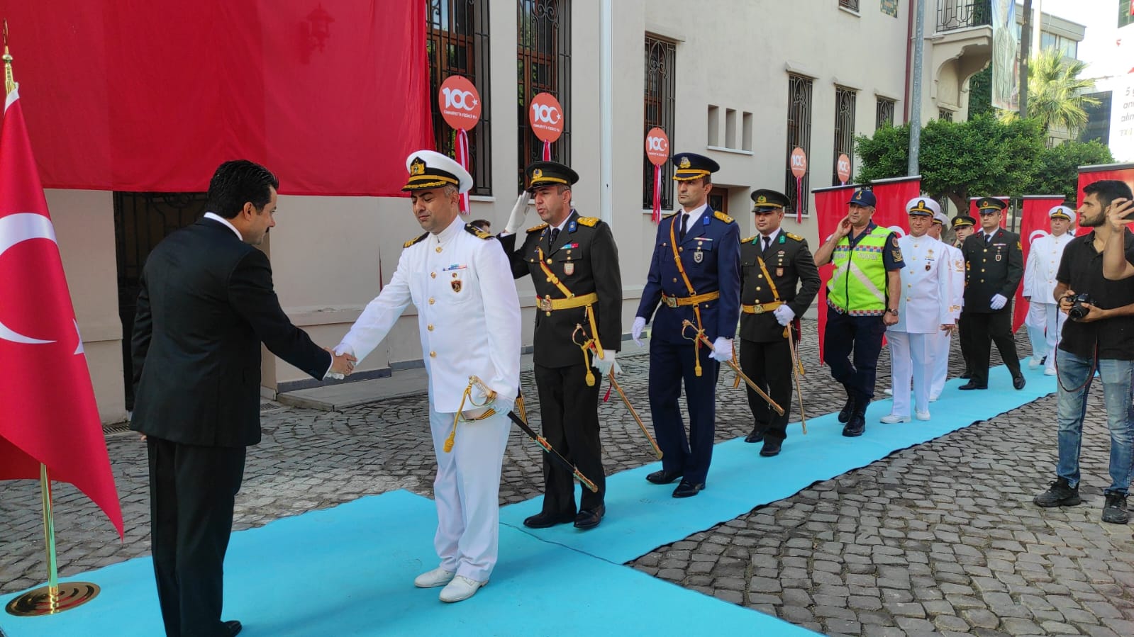 1a89e4f1-c04c-4a48-9bf8-e35c3739c82d