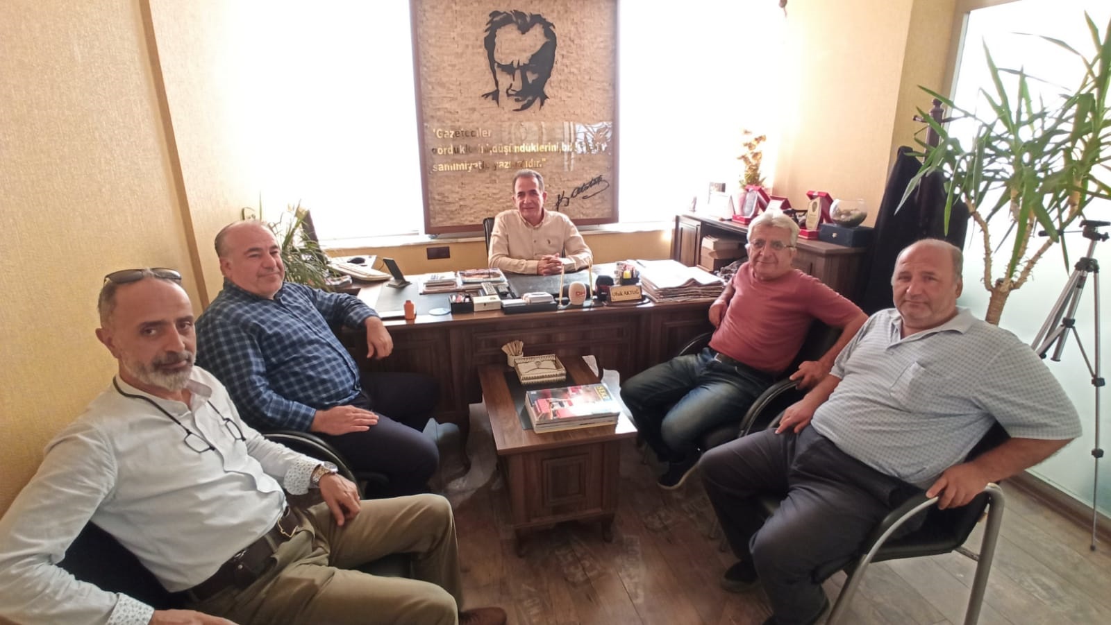 29ce20a6-61e8-40d5-99b2-fe3ccf439f0a