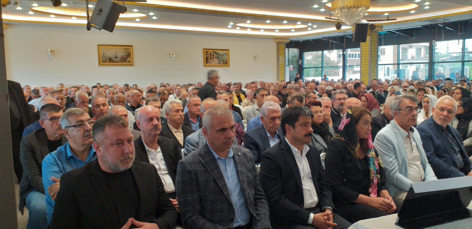 3a8995bf-a230-411a-85d9-00e0fe63e4fd