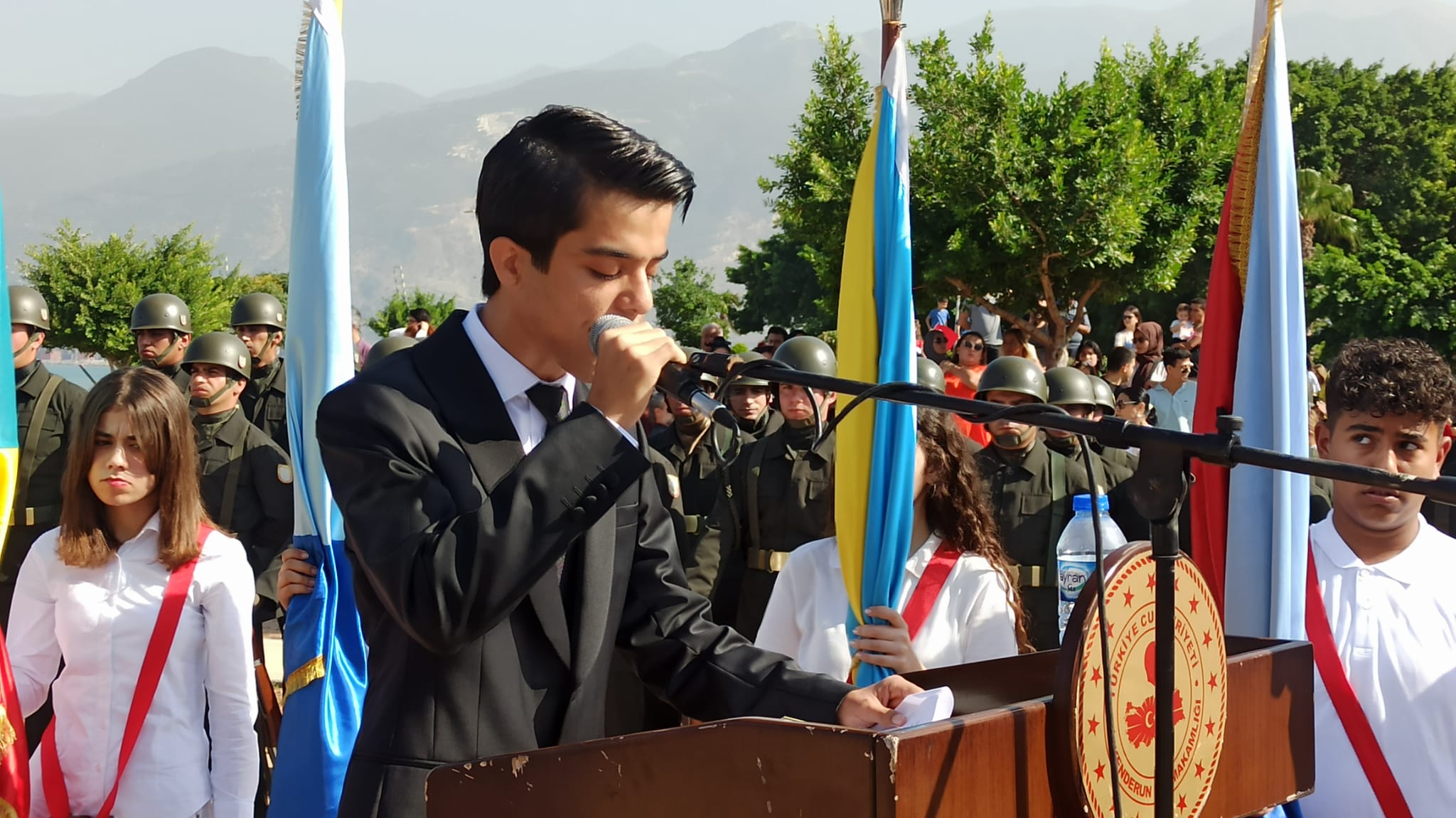 93a259de-ae6b-4815-91ee-e1d210898c5f