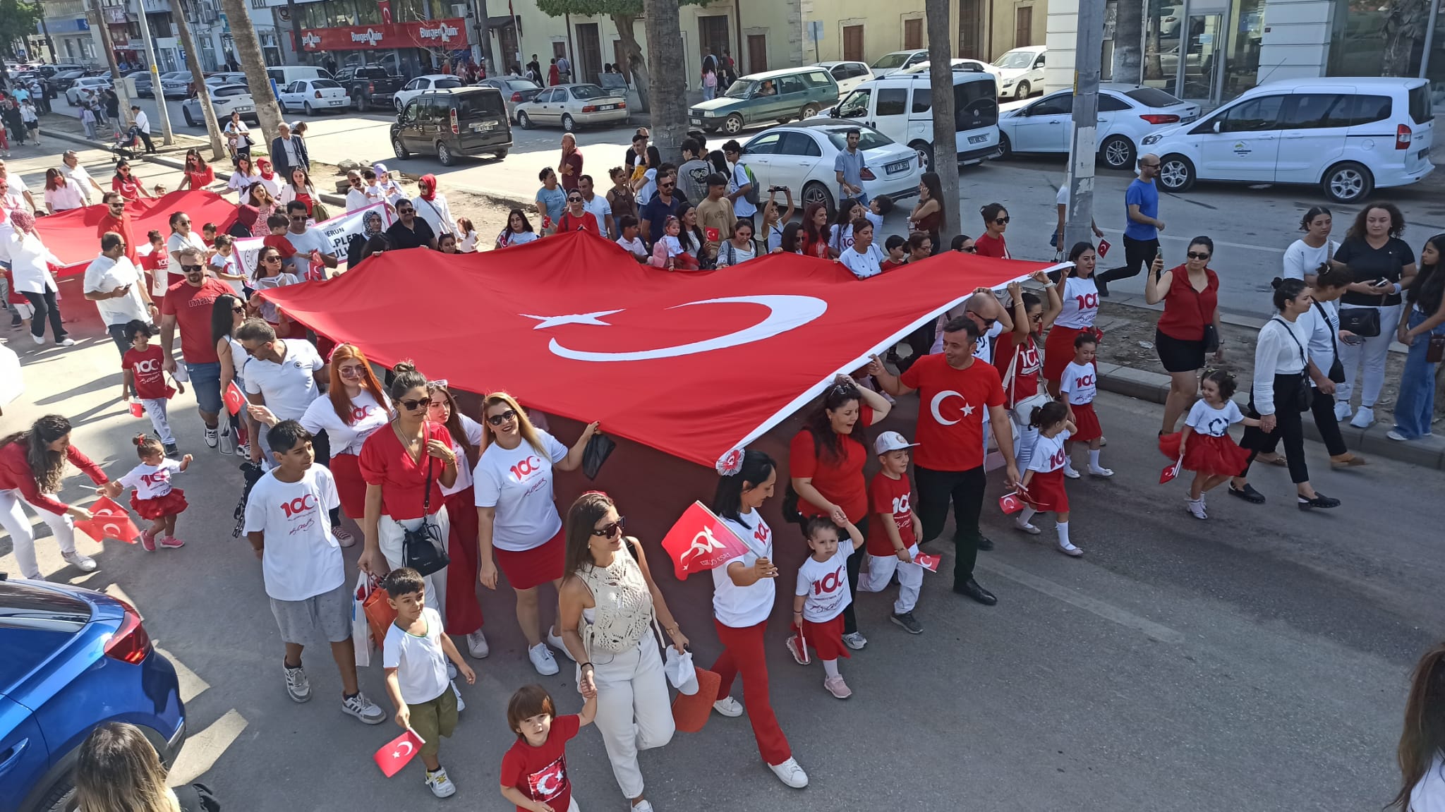 c8b9847b-837b-4fd6-b679-e3951dc31943