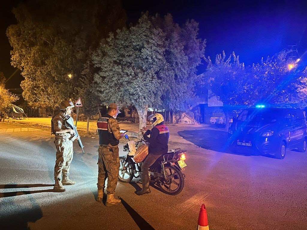 d3079b27-b84b-41ed-a63b-78a424f72330