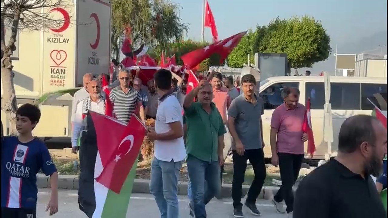 filistin-yuruyusu.mp4_snapshot_00.12.611