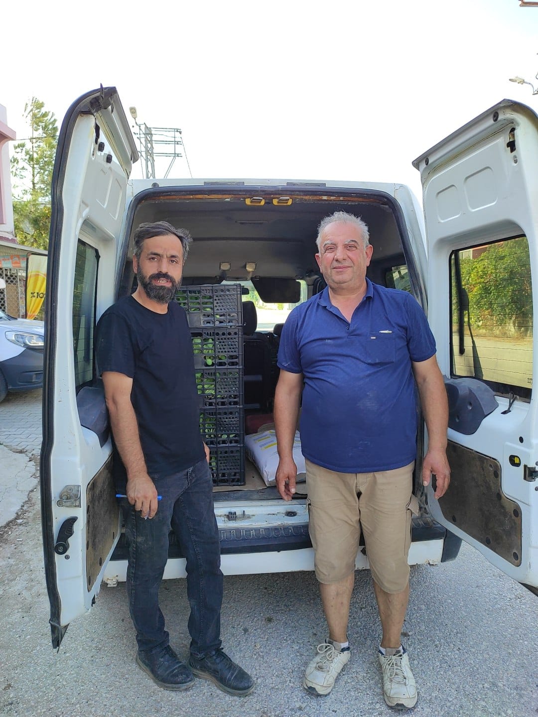 SAMANDAĞ TARIMSAL KALKINMA KOOPERATİFİ’NDEN ÇİFTÇİLERE FİDE VE GÜBRE DESTEĞİ (5)