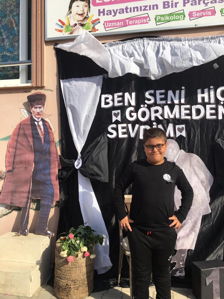 c8f2b427-5e83-4045-bed0-38ab9c725511