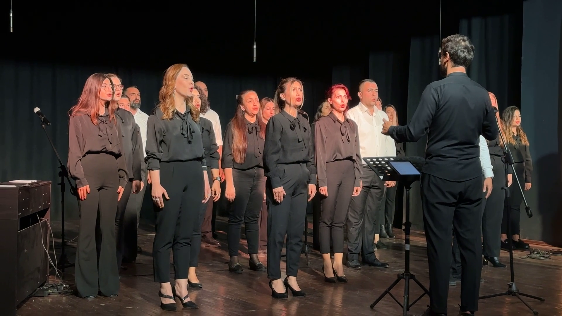 vlcsnap-2023-11-21-13h15m38s936