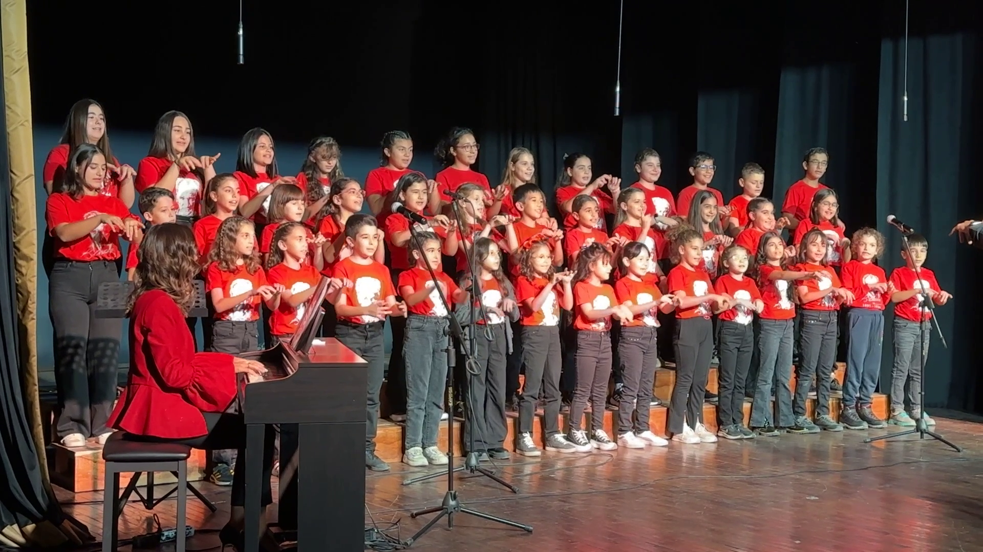 vlcsnap-2023-11-21-13h15m54s046