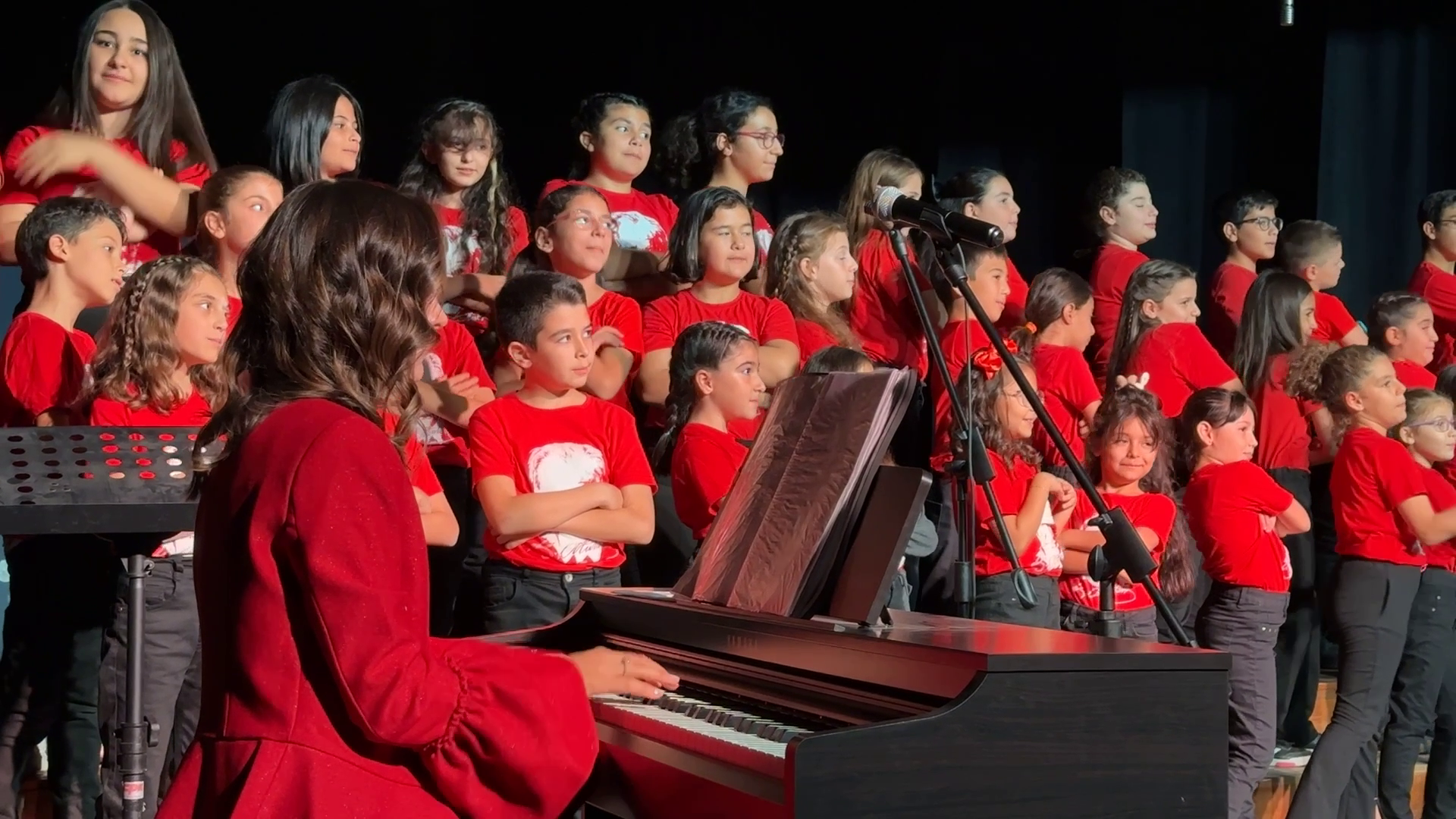 vlcsnap-2023-11-21-13h16m06s664