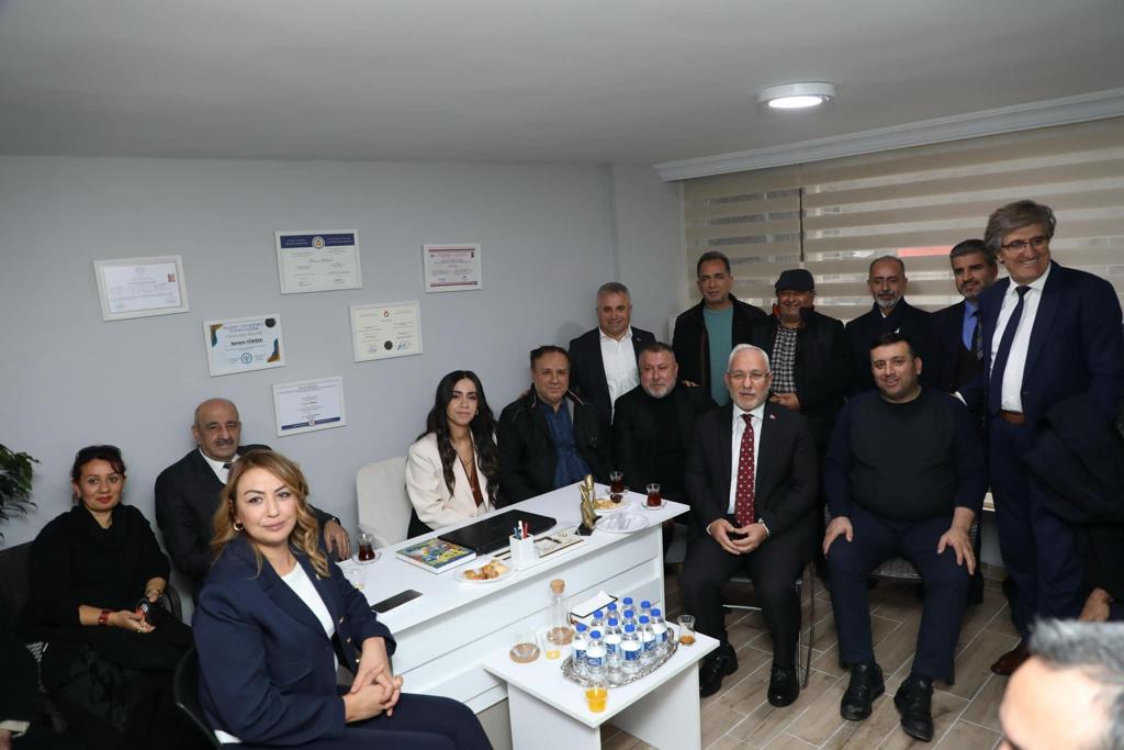 253675a6-3d4d-4ac5-9dcb-e363291afffc