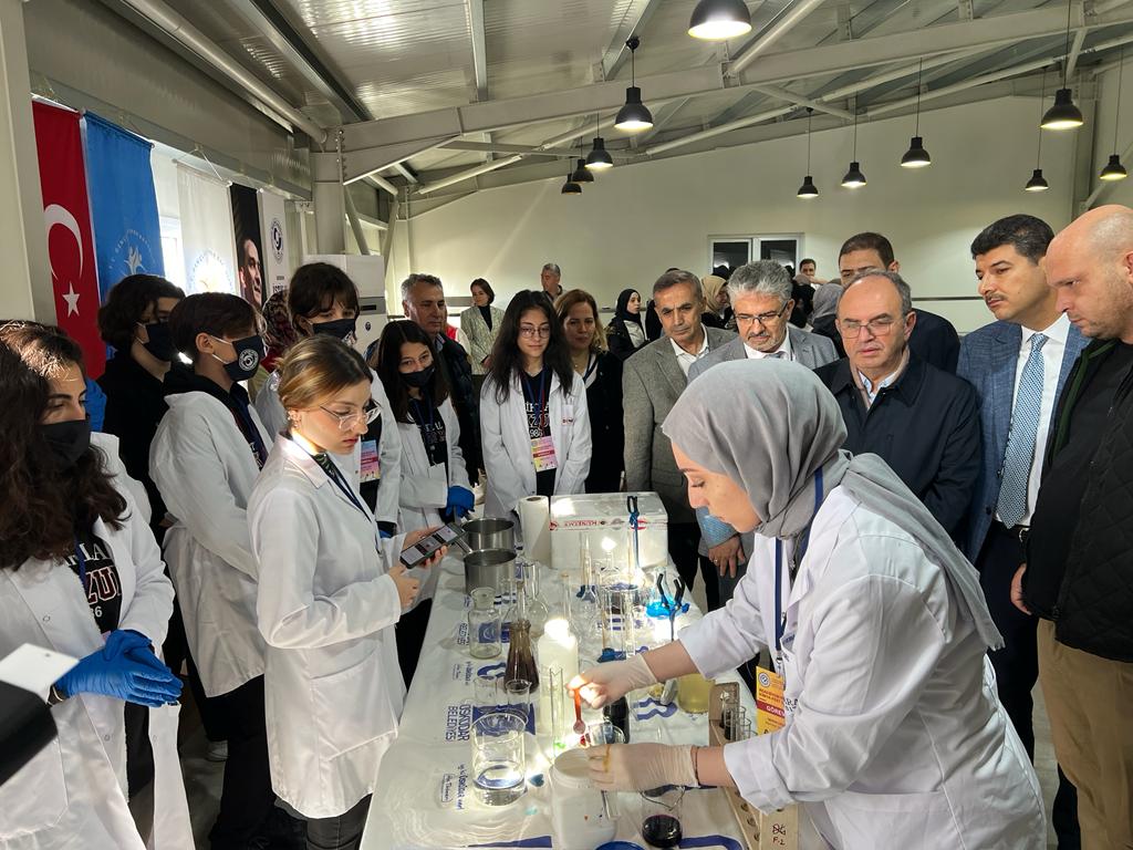 3a335ad5-5af2-49ee-ab6f-b4cfb6434e7c