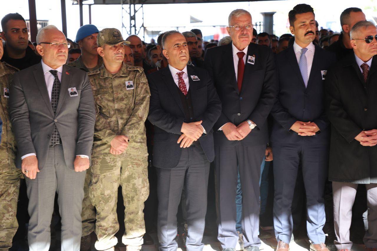 410964155_928692051955571_5628453790661367818_n