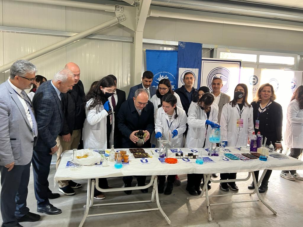 7c1f7d92-af01-4adf-96b7-f30bc8644205