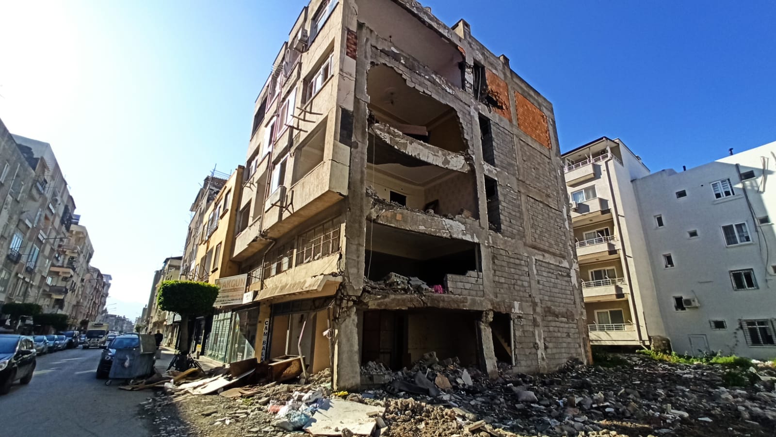 e0878985-271e-4981-9e66-802aff8e2ee0