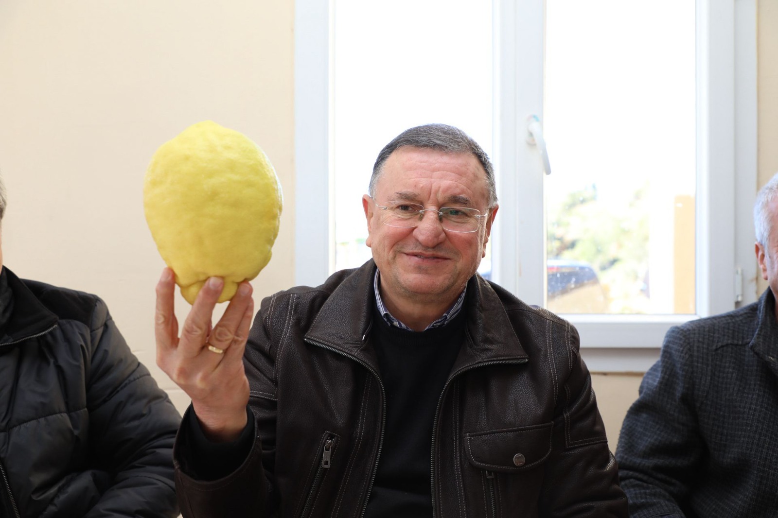 f0b054e7-8474-4f4f-868a-ecdf9fad6c52