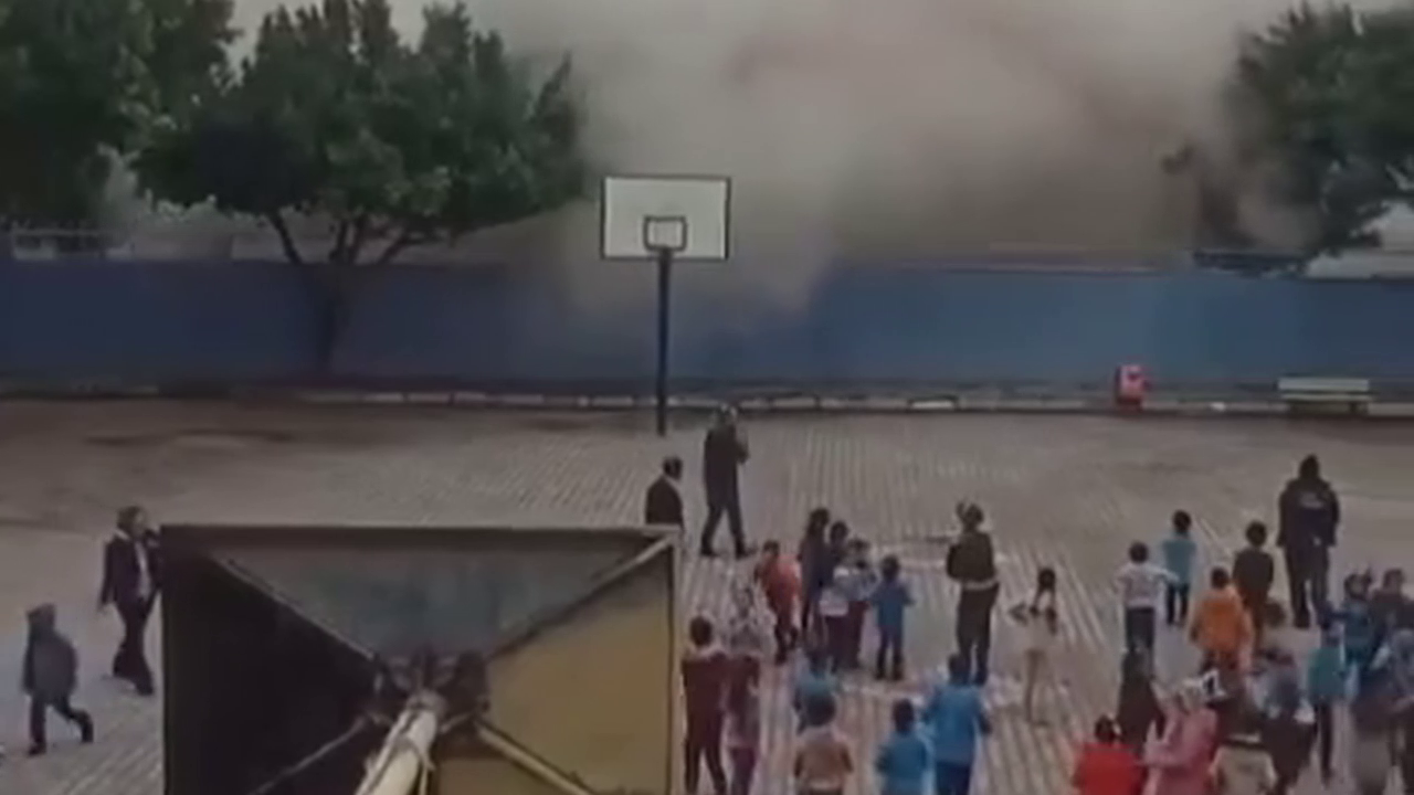 vlcsnap-2023-12-07-17h21m45s664