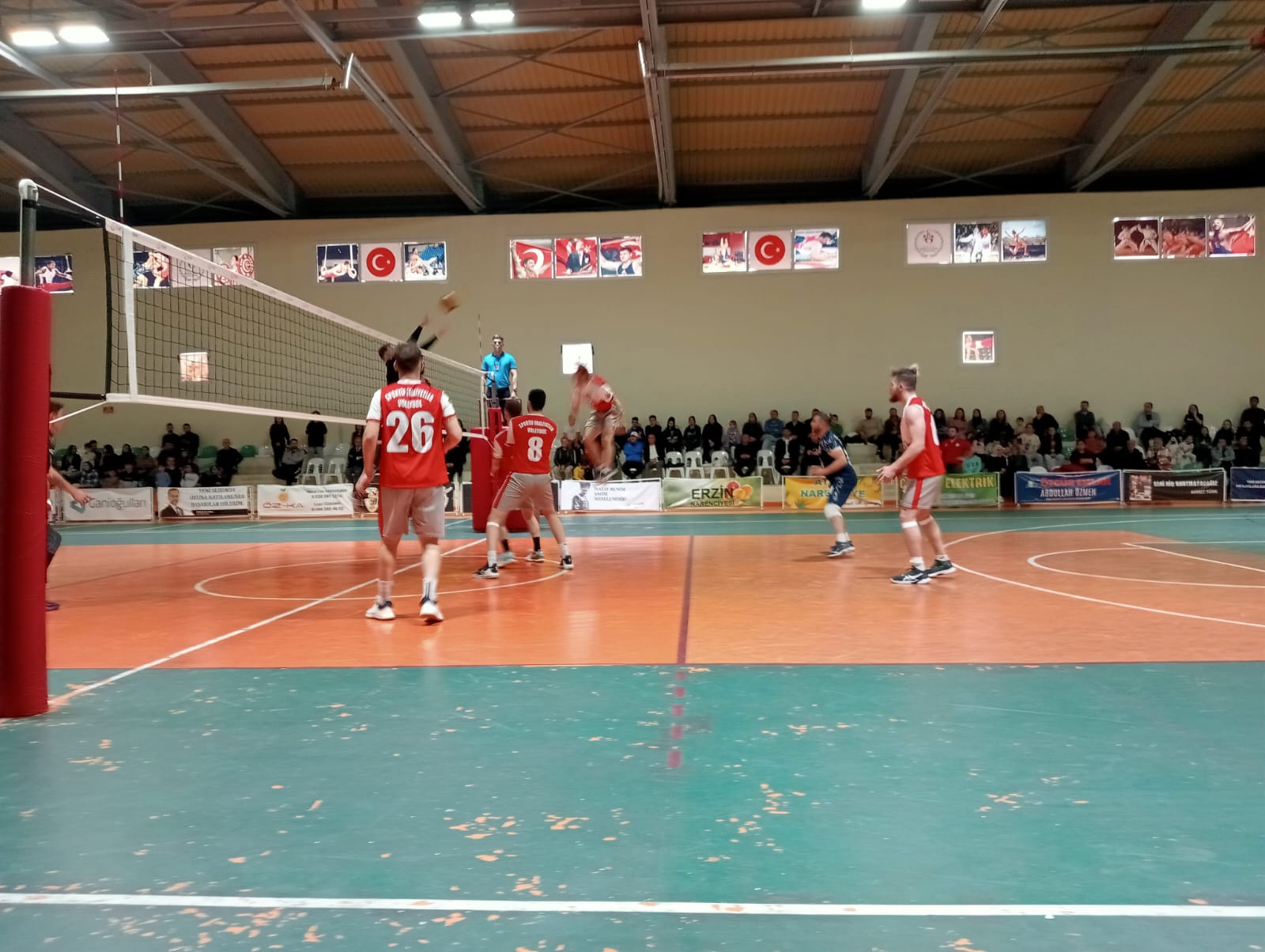 12F88EF8-8C9C-46B1-8A2D-610B100B6ABB