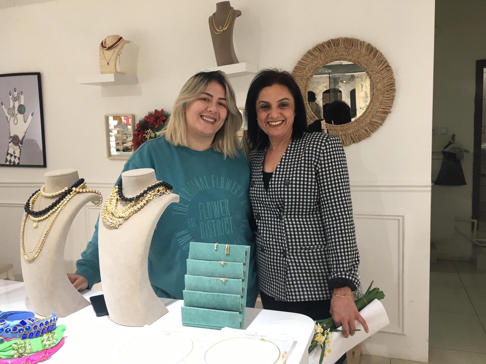 389b49f4-b3d4-4fc0-9344-d1ae4398ae46