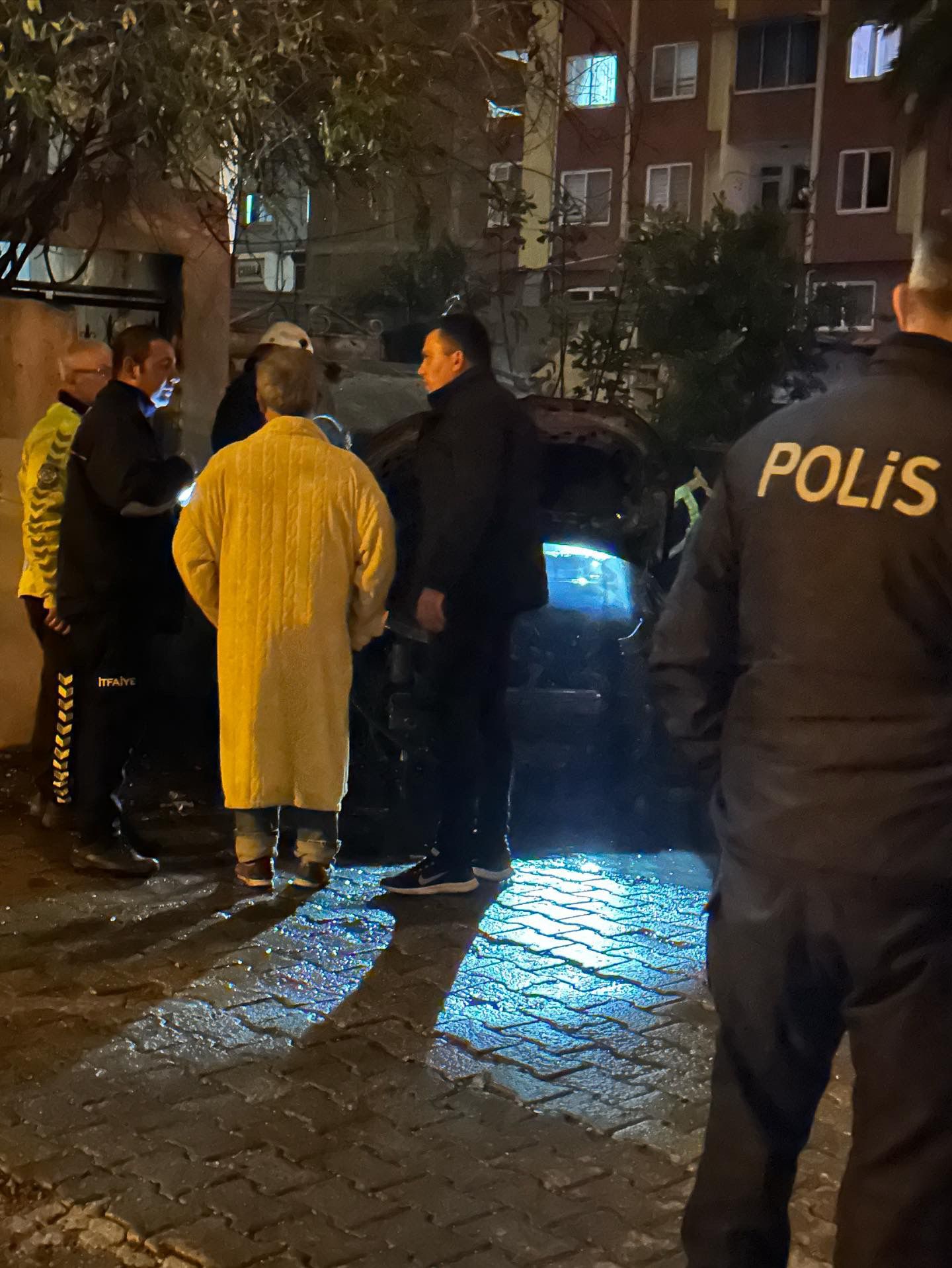 40034488-cd32-4ae6-8b52-55fc2f31fa90