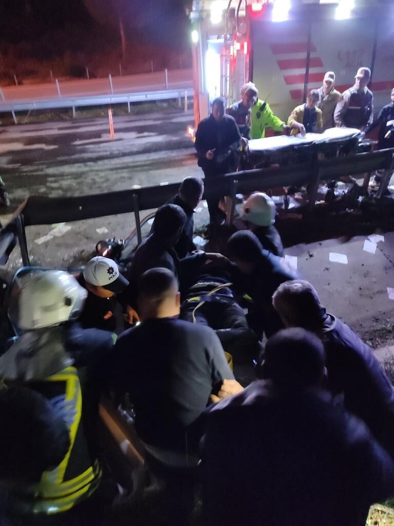 40940982-1365-4113-a0db-e87e736134ca