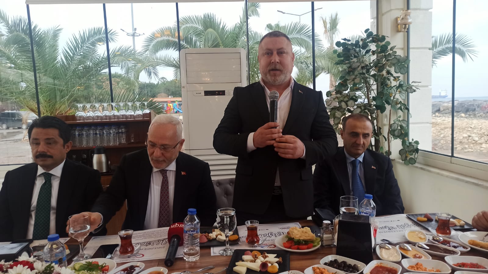 5f73925d-ac53-424b-b5fd-87d081056d55