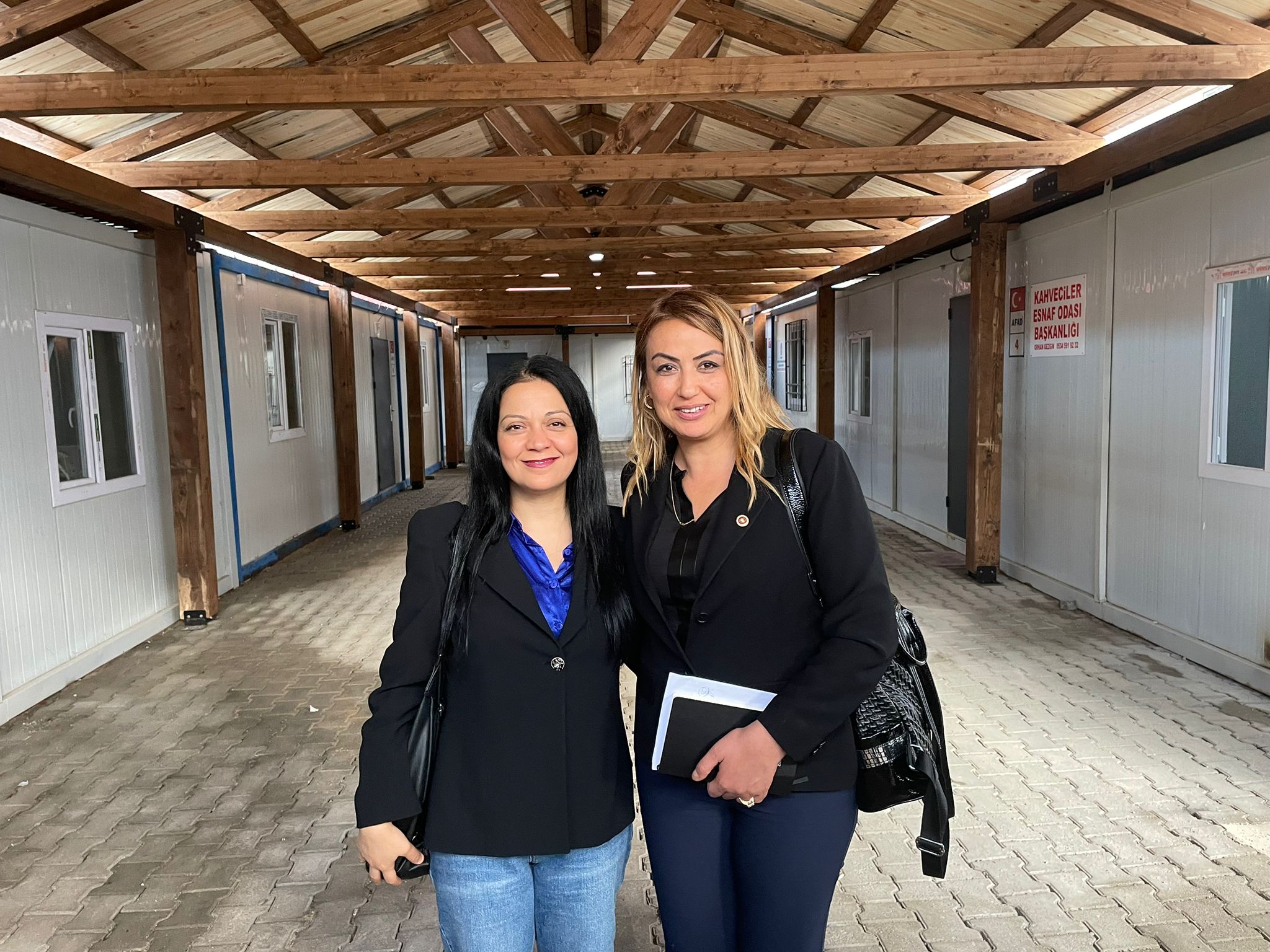 a078eea5-087c-4bab-865b-7d8f4da23873