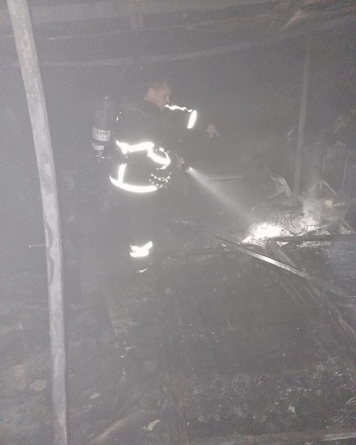 AA15F366-FAE0-4CB7-8F62-98D152BC64D2