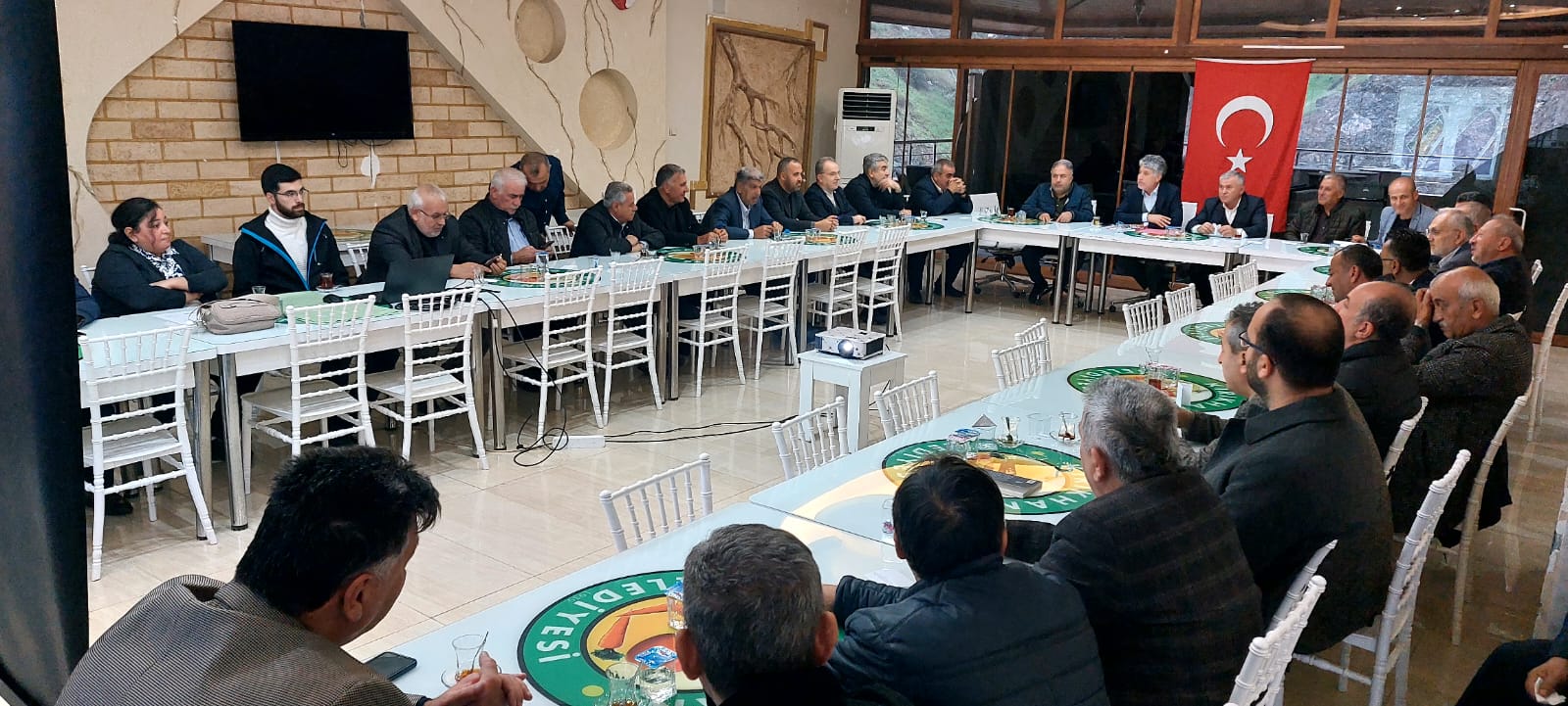 c0d39e5d-40bd-456c-94cd-6d04a0902664