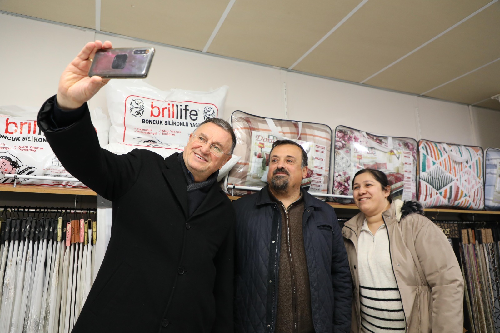 d37cb2a7-789a-4c7e-851b-b6414b5b9e60