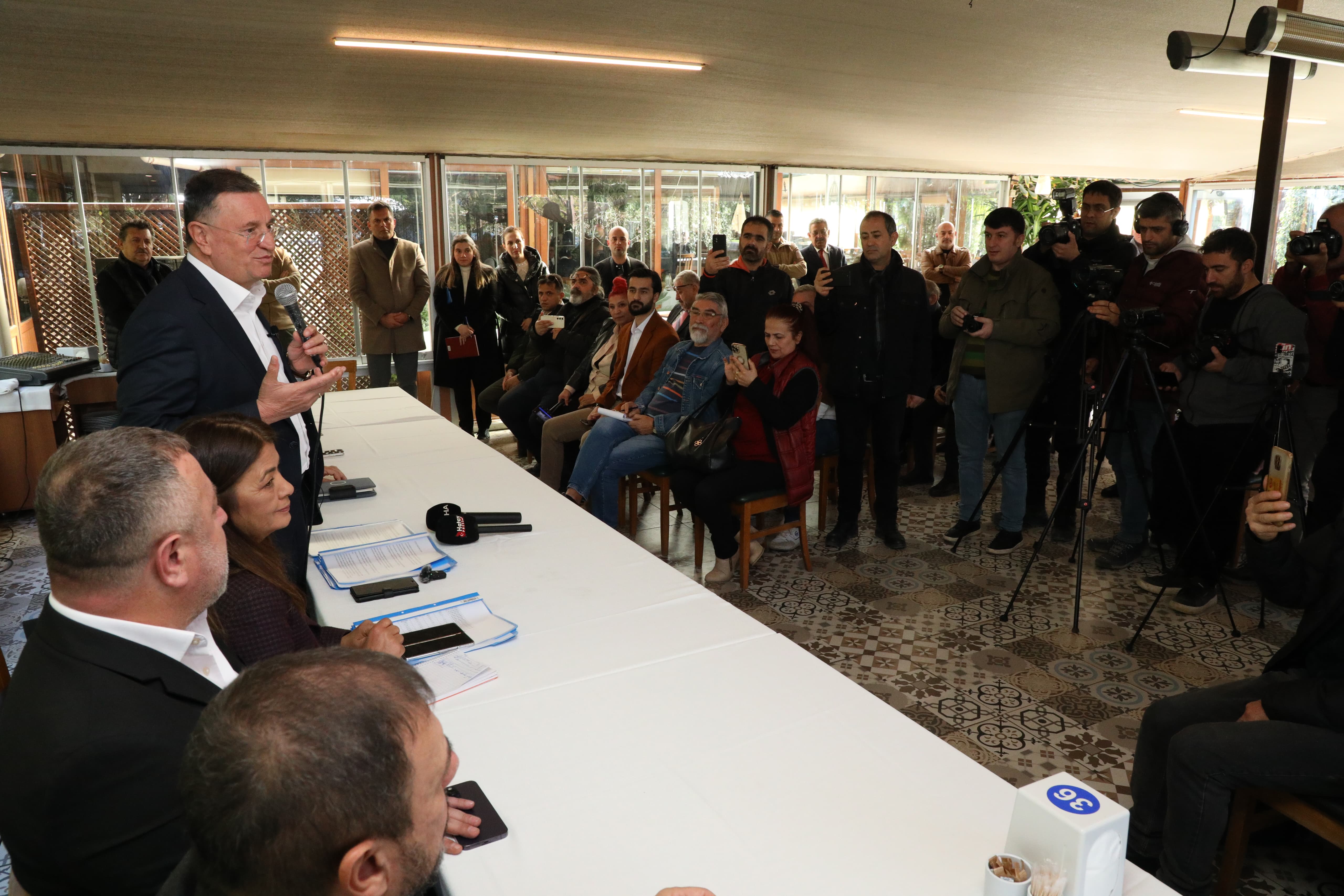 f09e1a5d-c889-49d5-83b0-4e731c3a870b