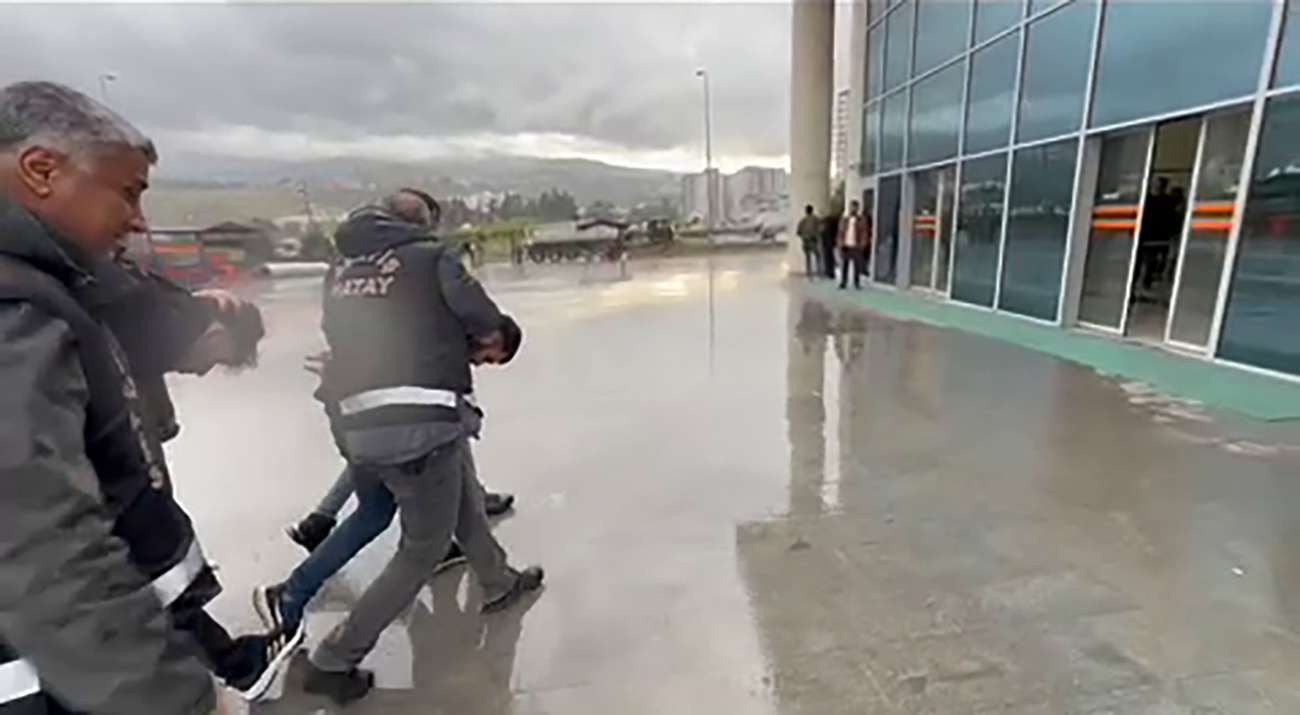 vlcsnap-2024-01-06-18h56m11s529 copy