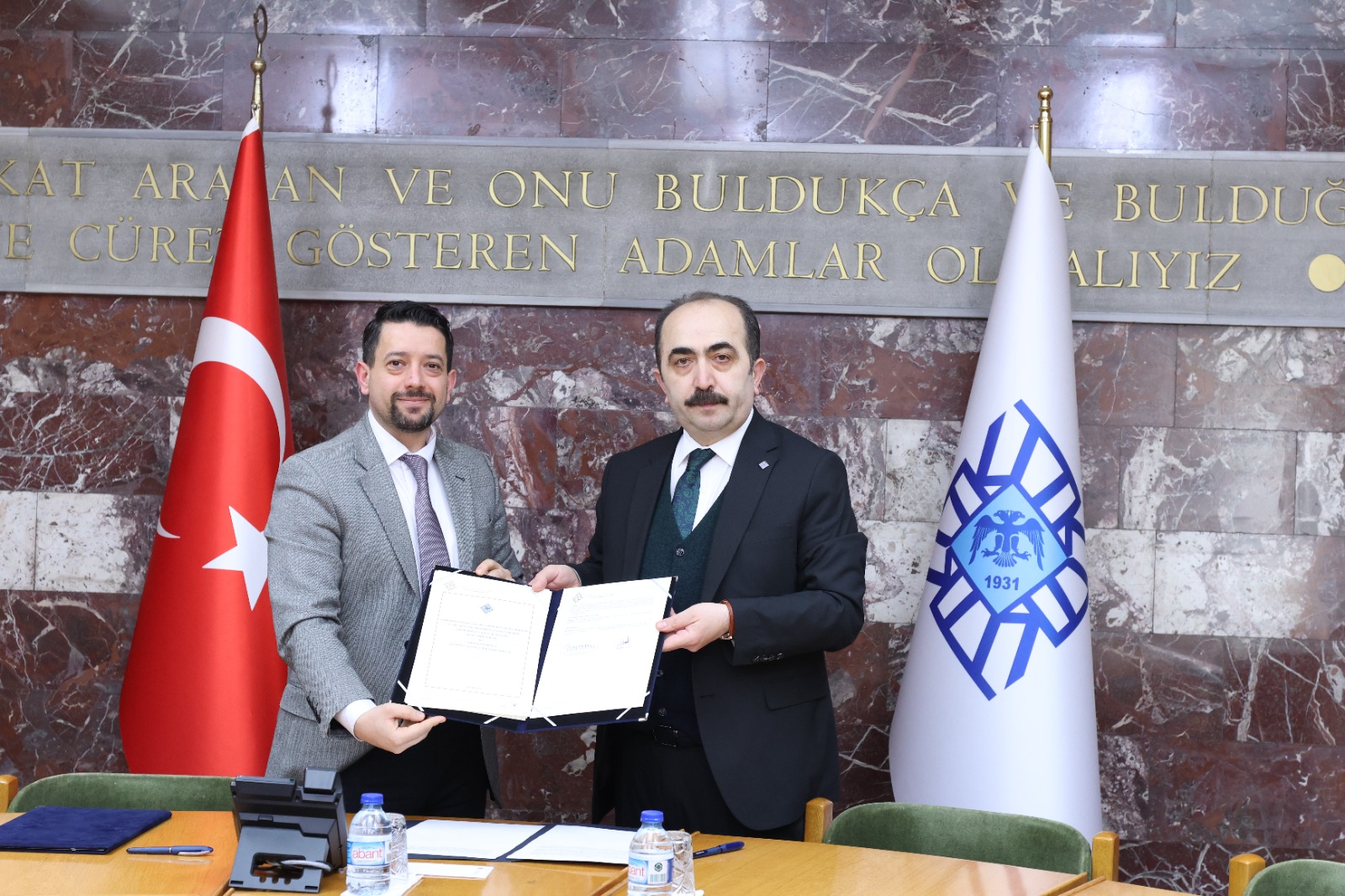 66A32Df1 86Ef 4C1F 975D 66758C2D2576