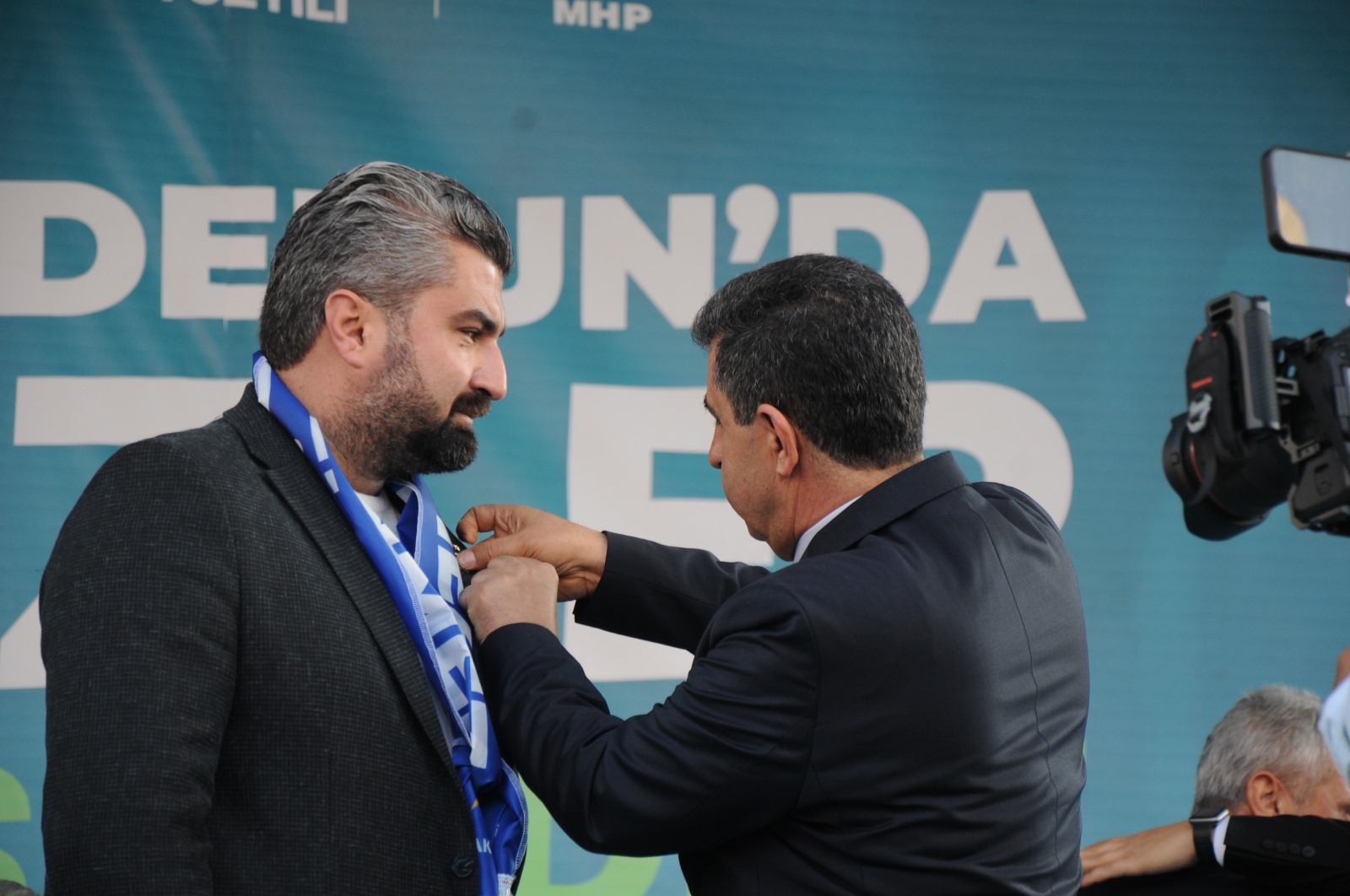 B01322C5 869B 4F26 86Cb C264B8Bd743E