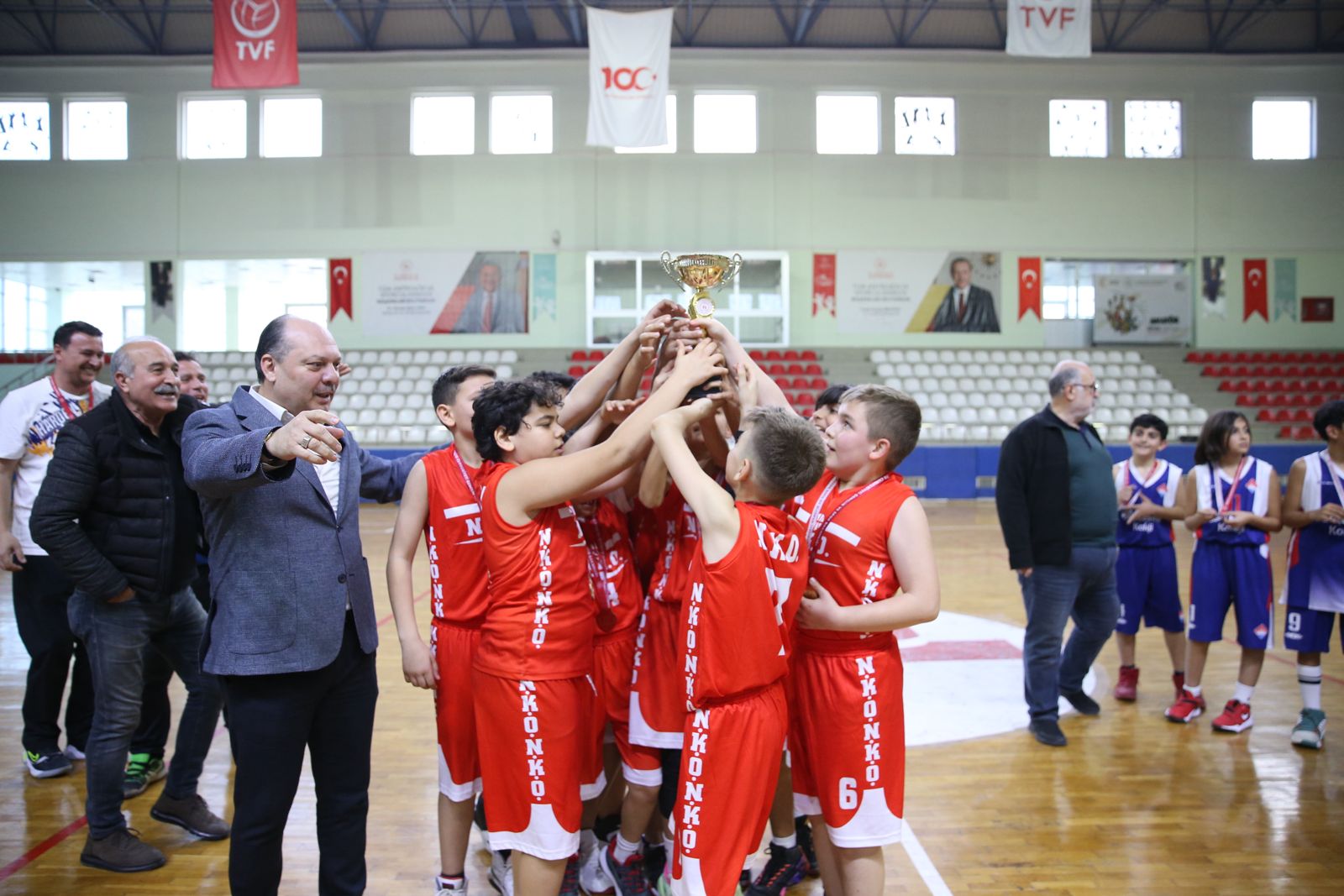 C3B02F1D E628 44B2 9A62 Ad7C2258B36D