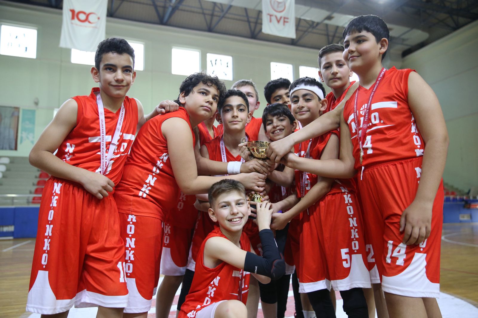 F08Ffaa4 Aa50 43Dd A7F5 987F8F69F5E7