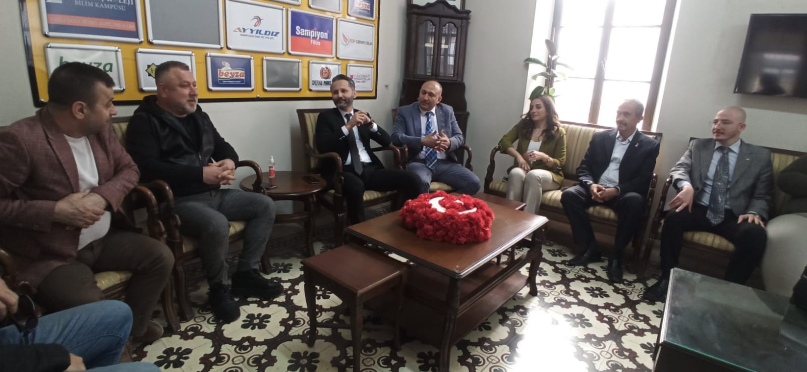 10B060B1 B591 433A 9915 5872A50C5D20