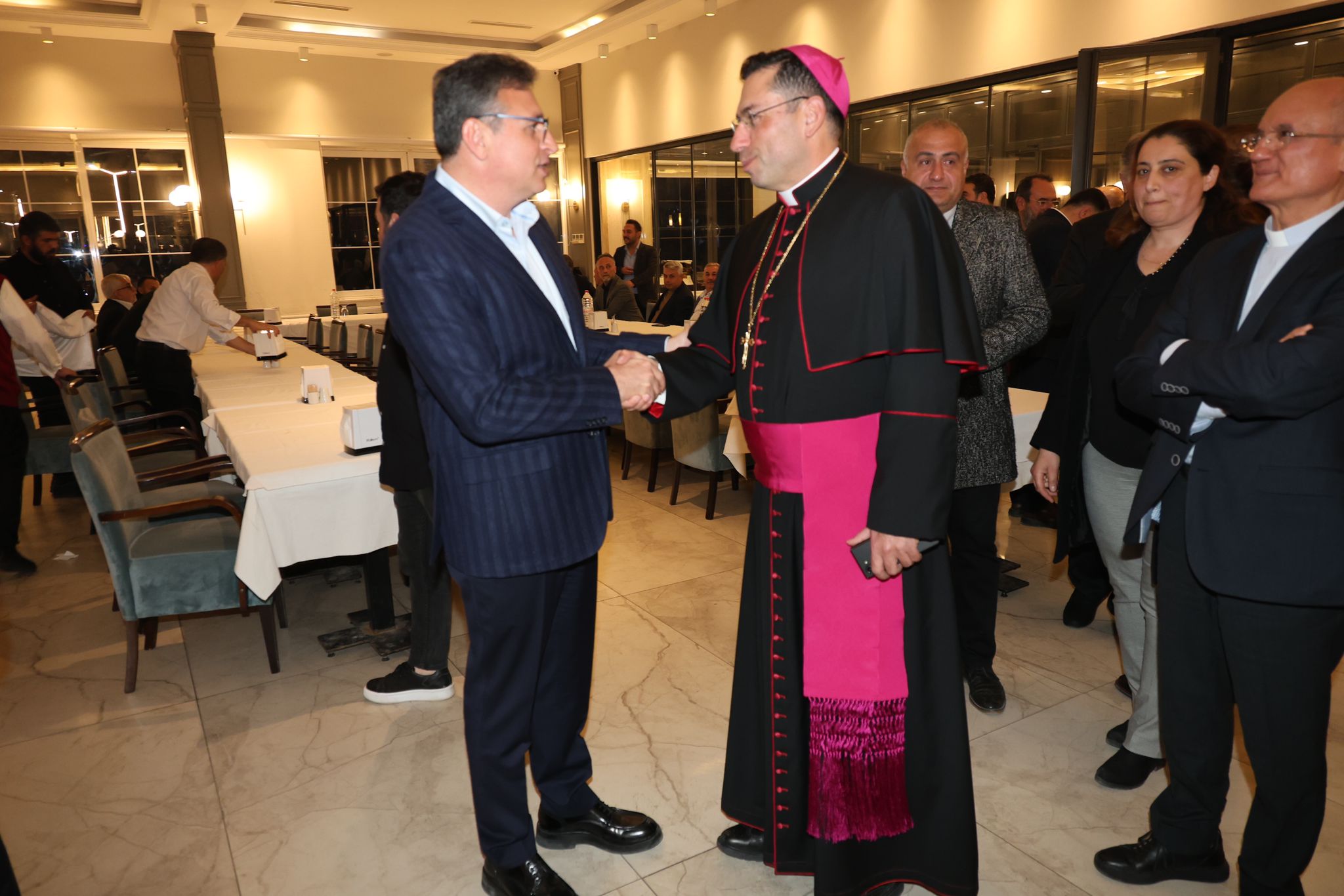 3Af41E67 744F 4061 Bc64 88E54F249F0D