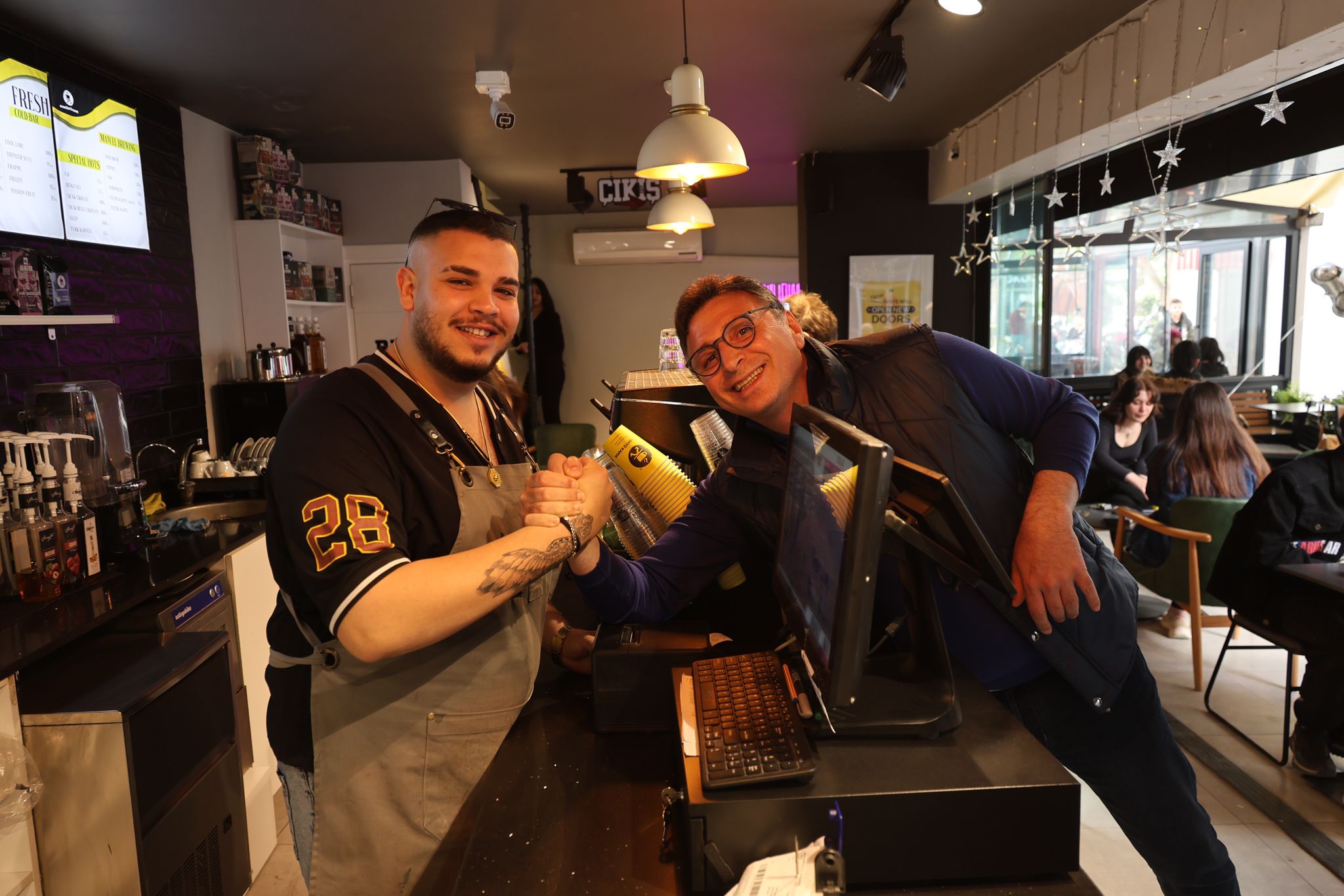 5453415B 8798 415F 9Ca1 Cdf954E4578B