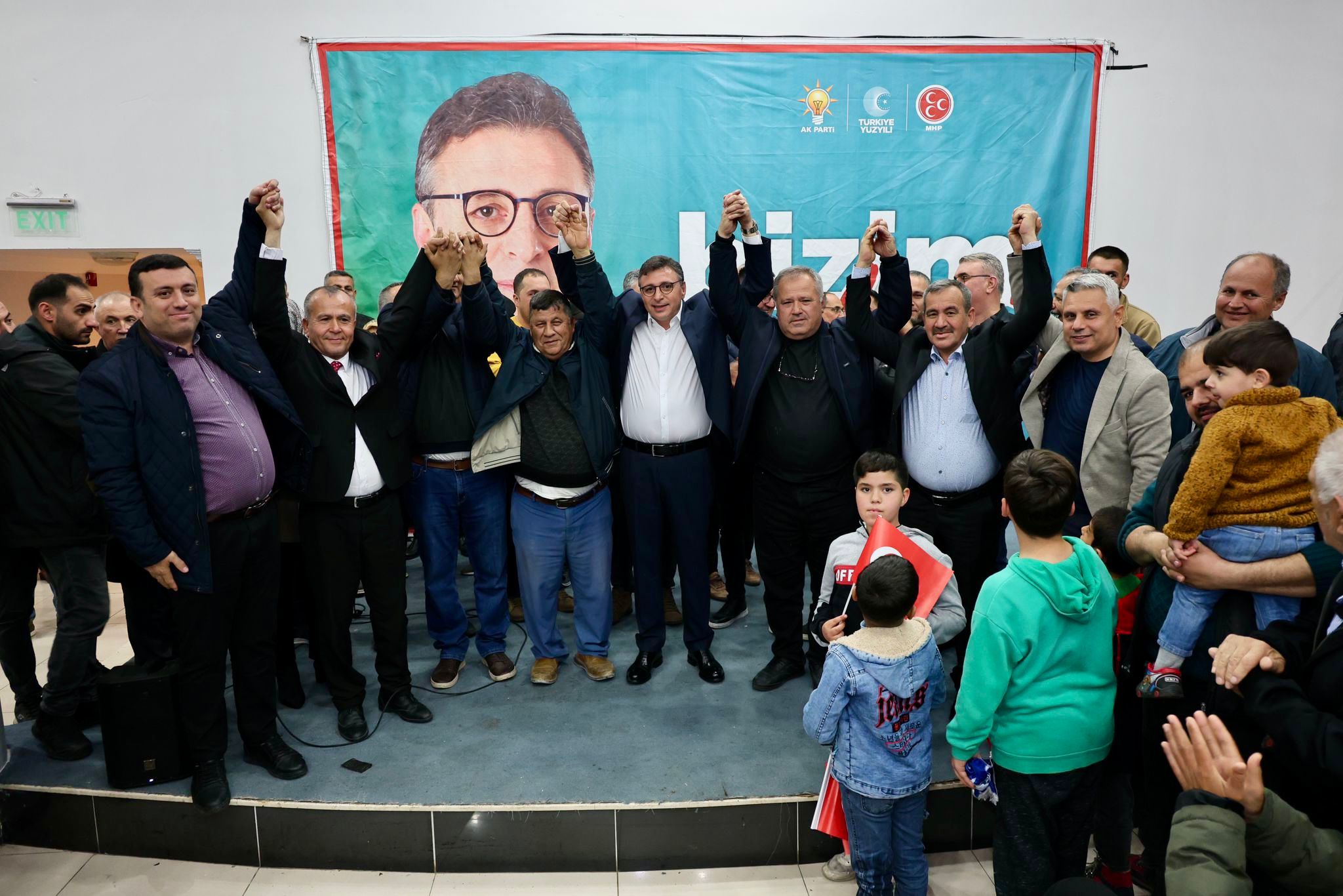 80Ea3Aa9 2D26 4C3F Ab64 6D709464B2B5