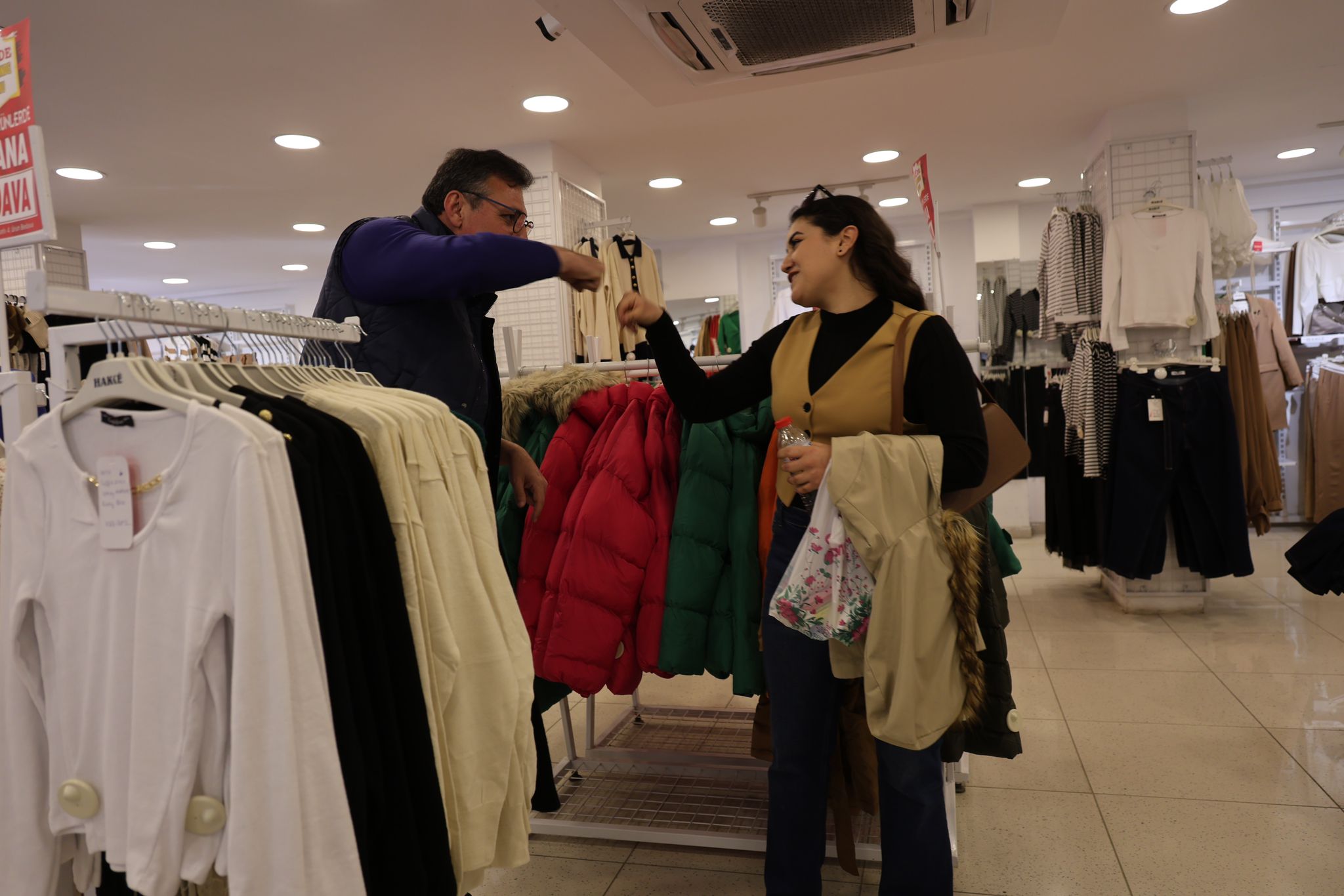 913Ab50D C71D 4Dff A5E4 72A6Cbc9Fe71