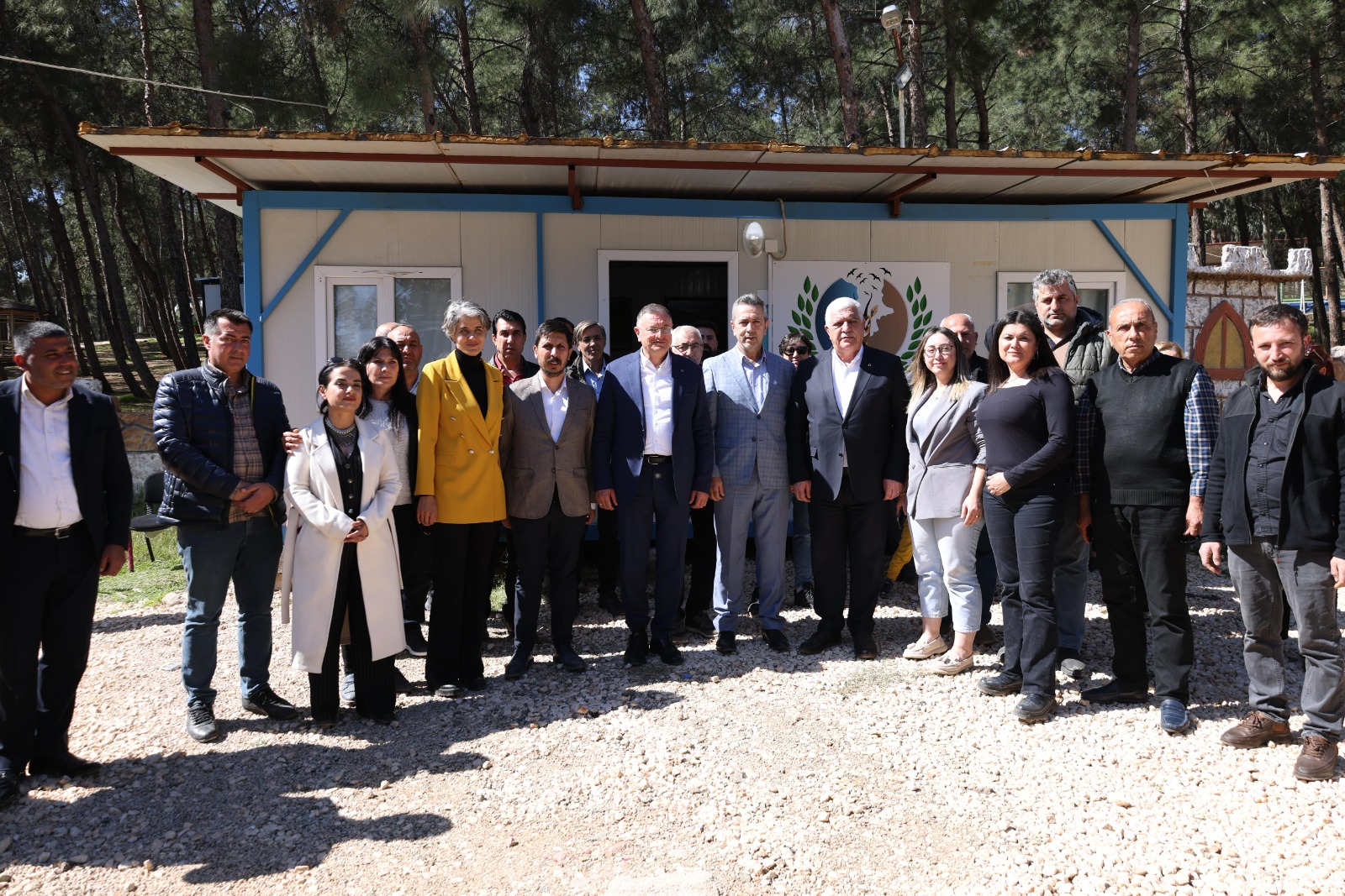 9D9Cada6 5Ae0 4F15 Bd36 B55341621801