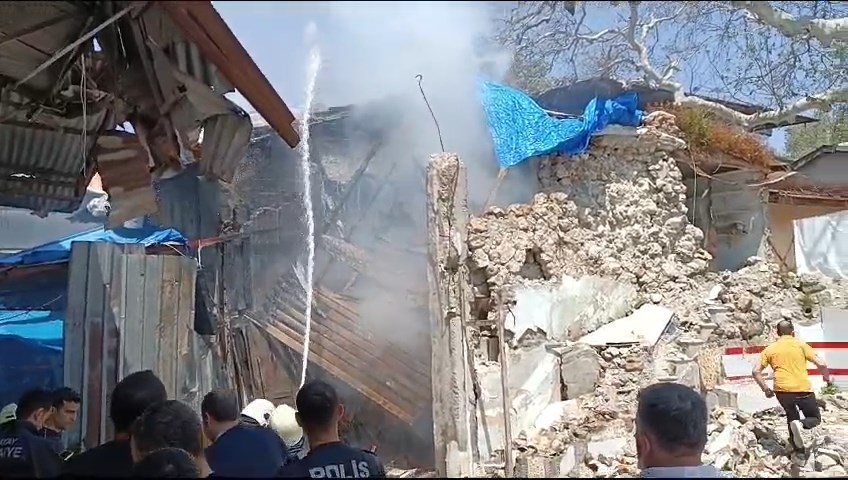 Whatsapp Video 2024 04 13 At 12.56.51.Mp4 Snapshot 00.34.144