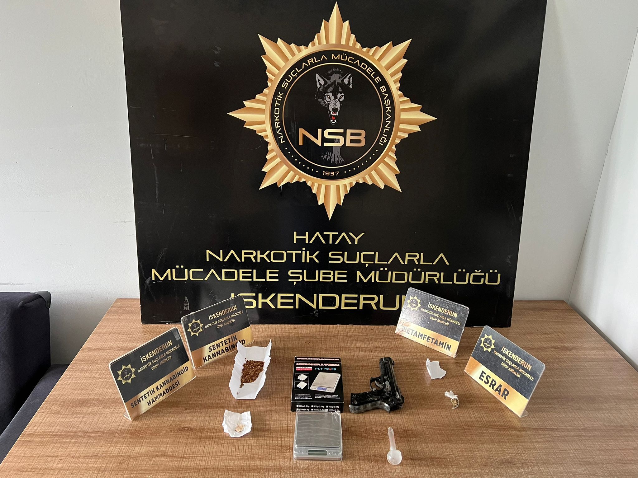 075Bca67 9E58 4984 808D Aa6Ce1680Fd4