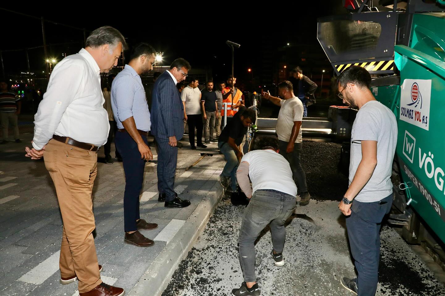 442478082 18355262518099373 8465863908649841408 N