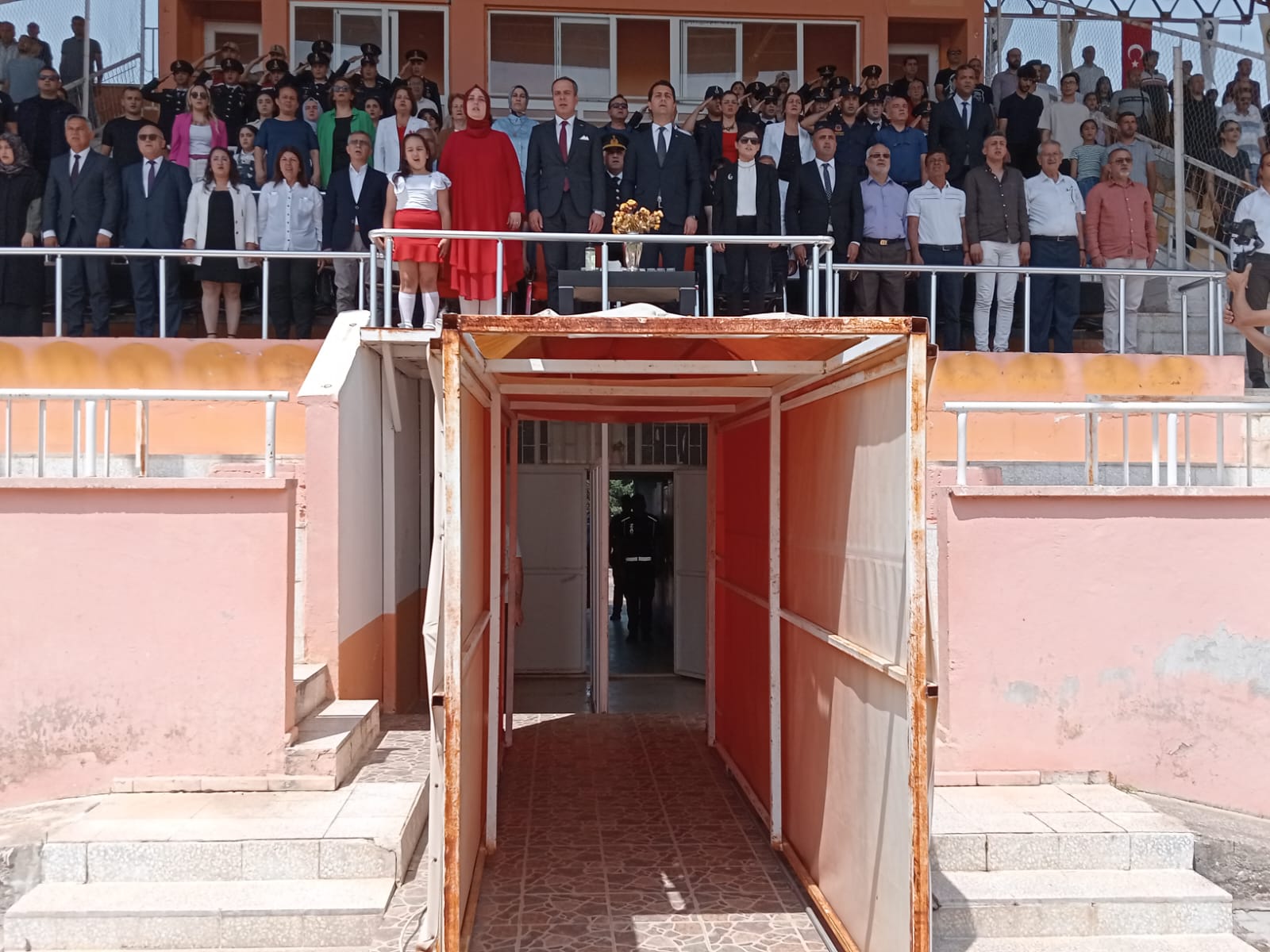 7Db27158 1Aea 43F1 B3Fb 6A01B93215Ba